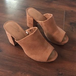 Universal Thread Clog Cork Heels